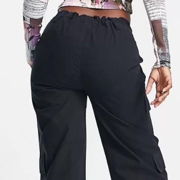 CHIC Cargo pants - Picture 1 of 4